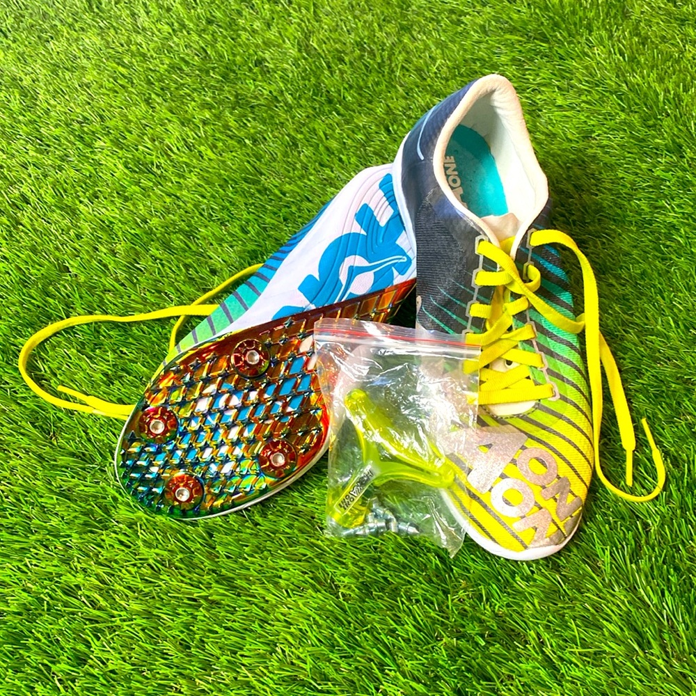 New Hoka One One Womens Speed Evo, style Rio sz 7.5